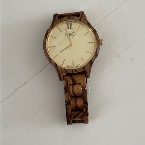 Jord wood watch